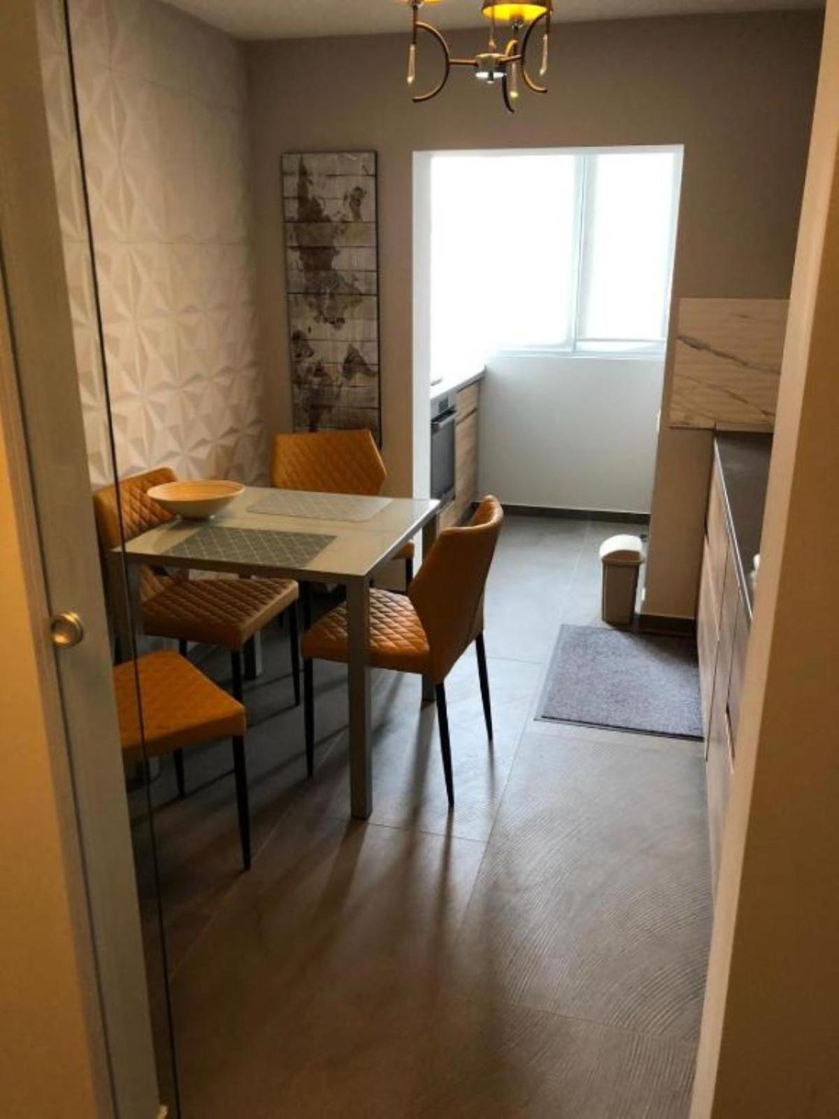 Page1 Ultracentral Apartament Търговище Екстериор снимка